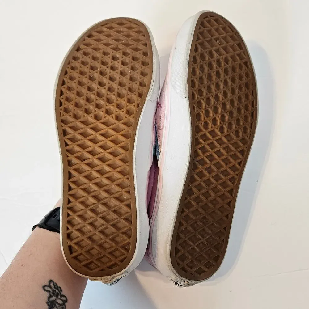 Vans Classic Slip On Shoe Sneaker Hand Painted Upcycle Light Pink‎ Women's 6.5